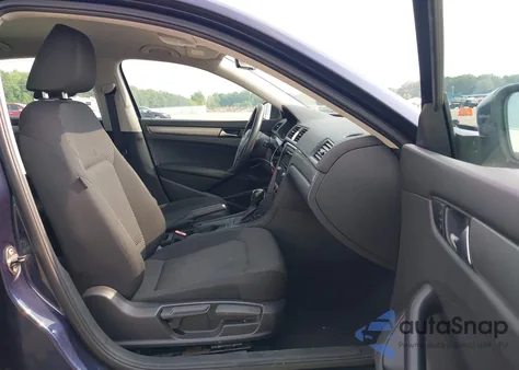 2014 Volkswagen Passat 1.8T S from USA, damaged, VIN 1VWAS7A32EC084874